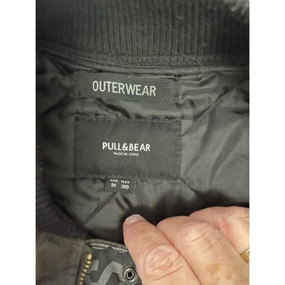 Pull & Bear Men's Olive Green‎ Bomber Jacket Size M - Picture 9 of 11